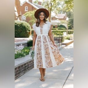Illa Illa Midi Dress Lace Floral Print Boho Chic Cottagecore M